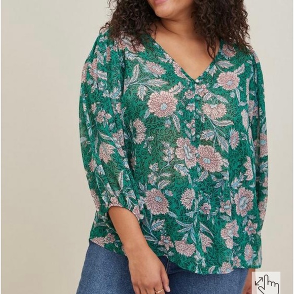 torrid Tops - Torrid Green Gold Floral Chiffon Lurex V Neck 3/4 Sleeve Button Up Top 3X